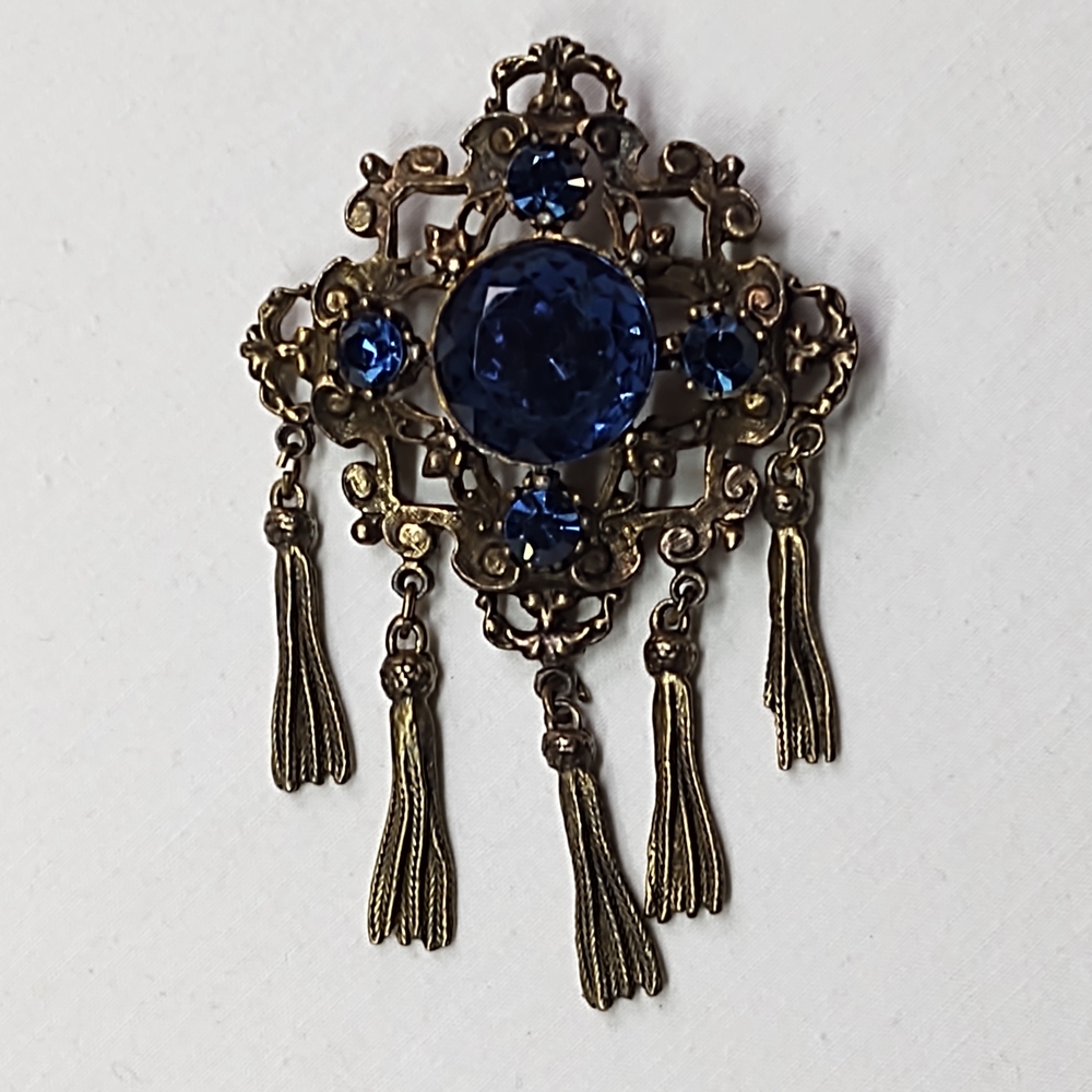 Vintage Tassel Brooch